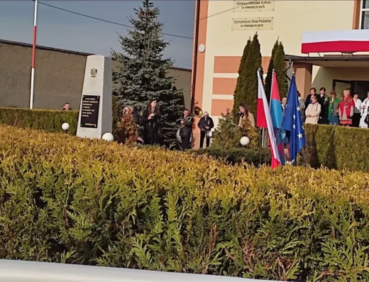 Gminny Ośrodek Kultury w Mierzęcicach