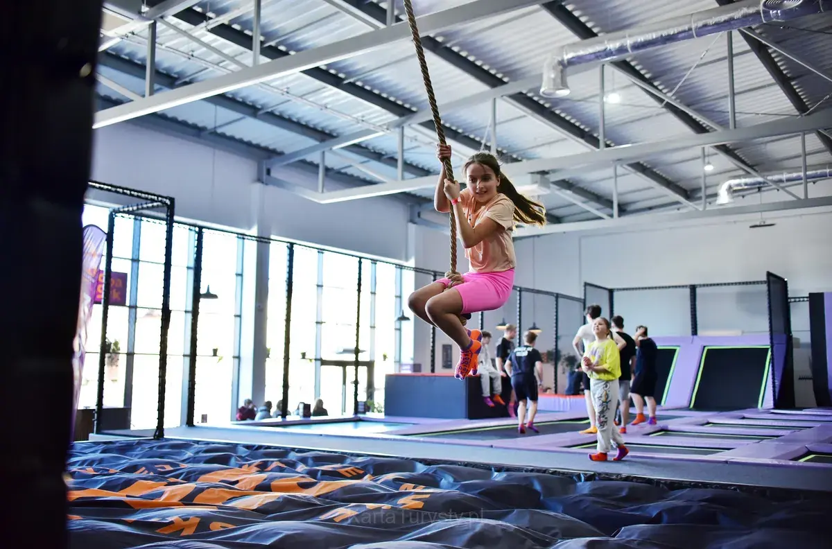 Hopa Park – Park Trampolin, Sala Zabaw, Dmuchany Park (2)