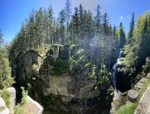Kamieńczyk Waterfall