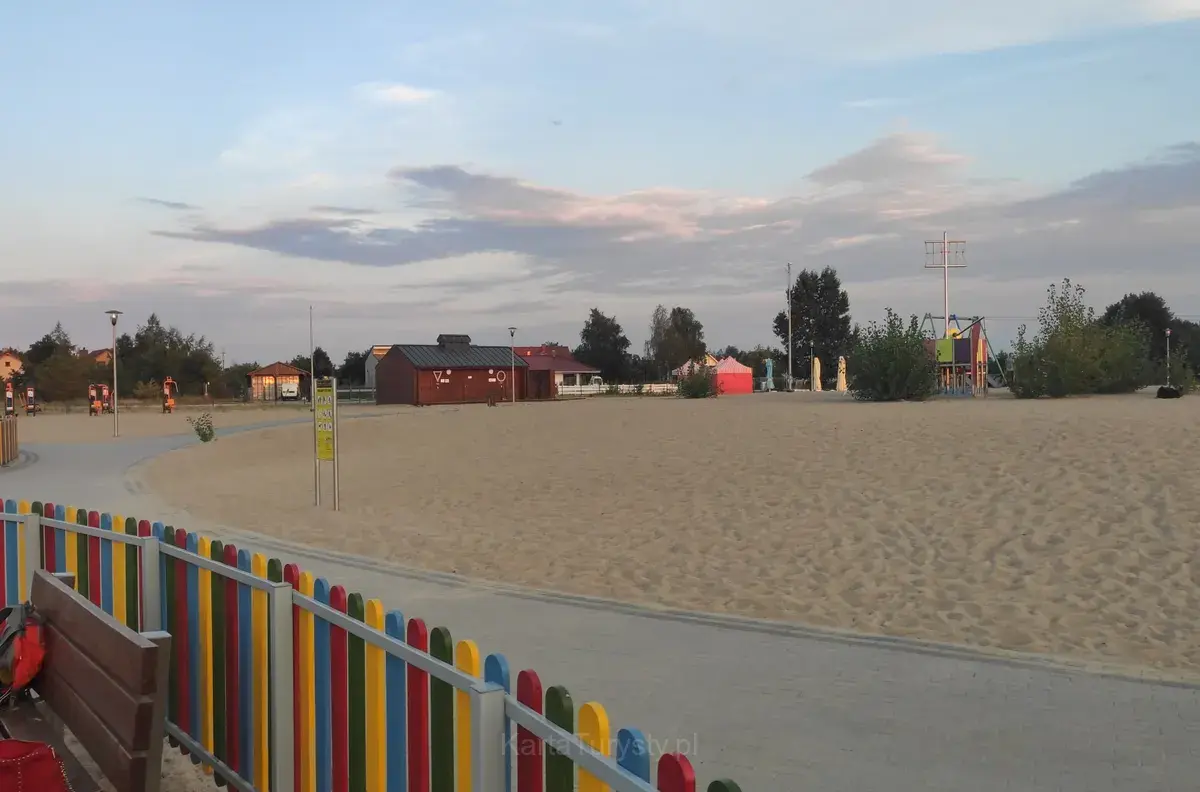 Karnin Reservoir Beach