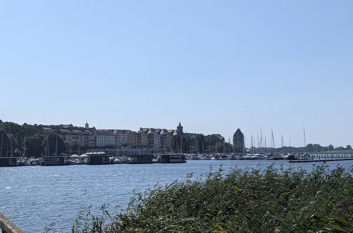Kładka dla pieszych i rowerzystów