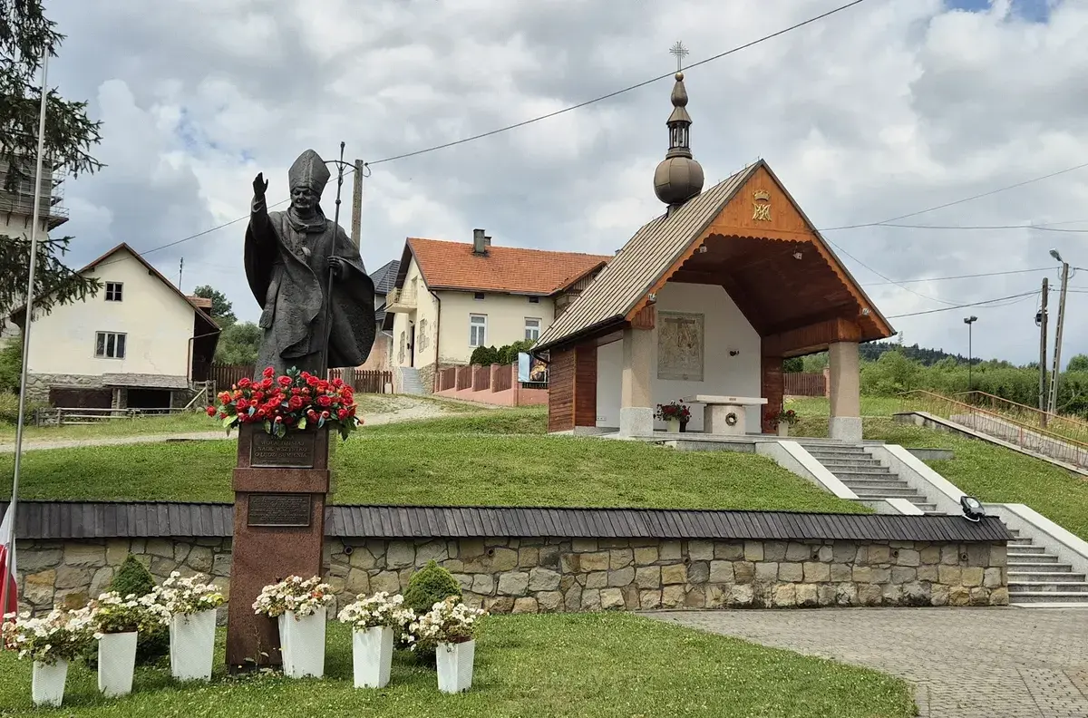 Kościół św. Marcina (Drewniany kościół modrzewiowy)