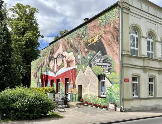 Mural czytelniczy