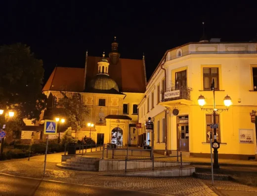 Niepołomice Market Square