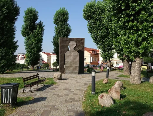 Plac Cichociemnych
