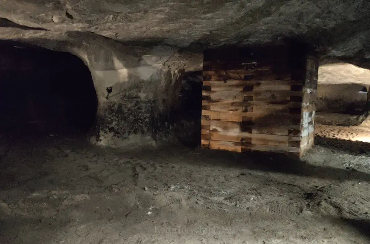Podziemna Trasa Turystyczna Groty Nagórzyckie