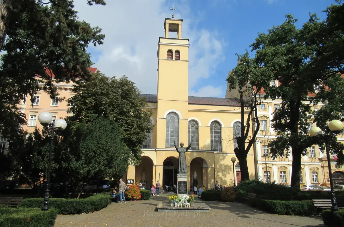 Pomnik Jana Pawła II (3)