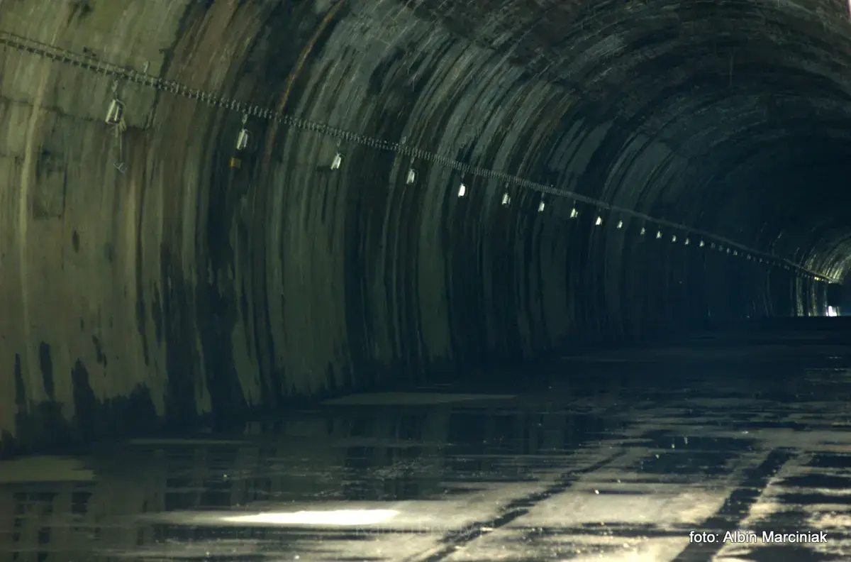 Tunel schronowy w Strzyżowie (Podziemny schron dla pociągów sztabowych)