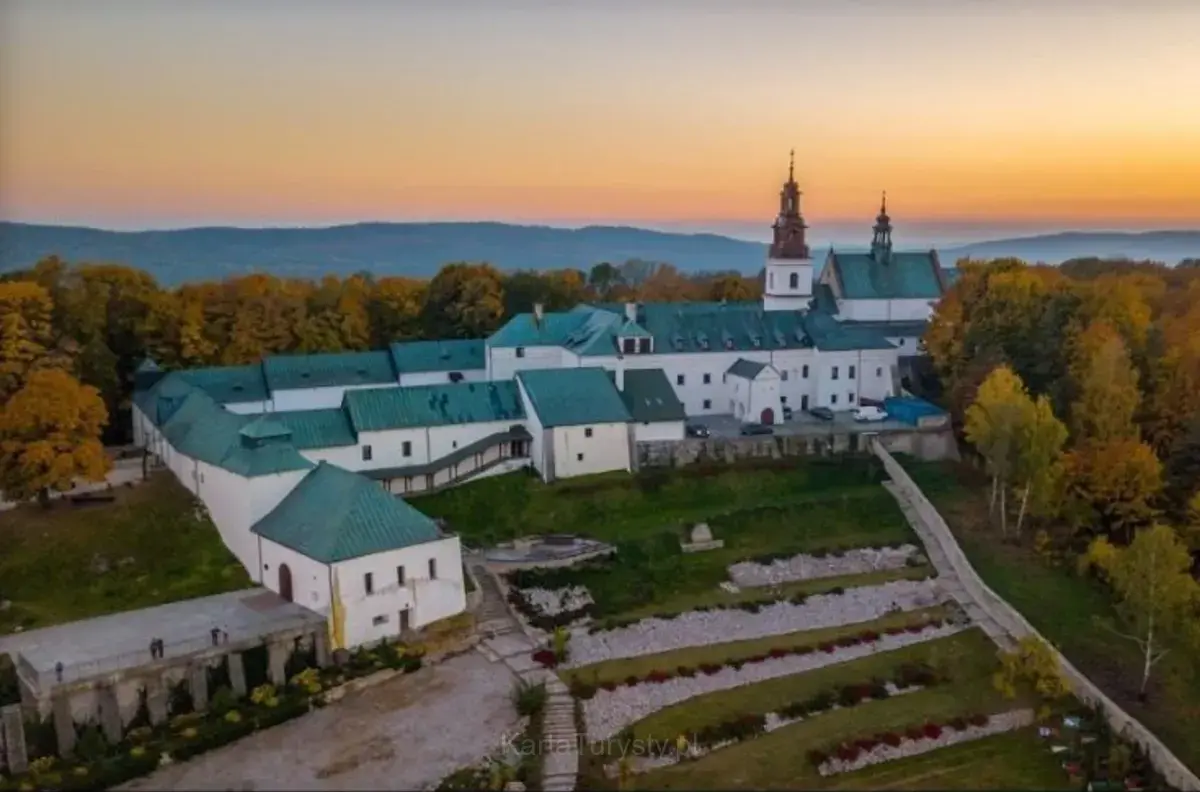 Wieża Widokowa na Karczówce