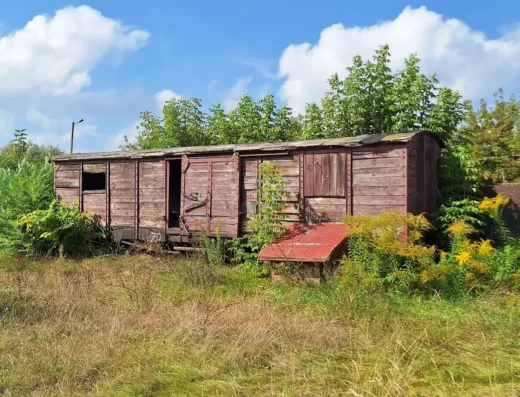 Stara stacja kolejki wąskotorowej